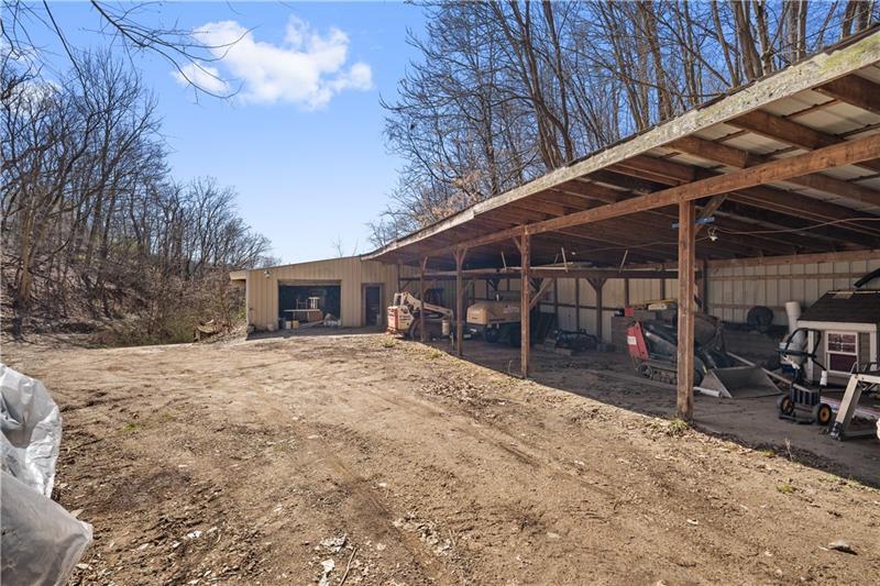 560 W Pike Street Photo 35