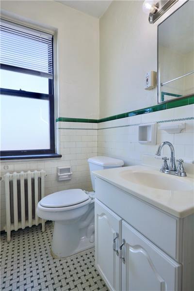 44 Academy Ave #28