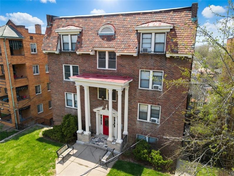 44 Academy Ave #28