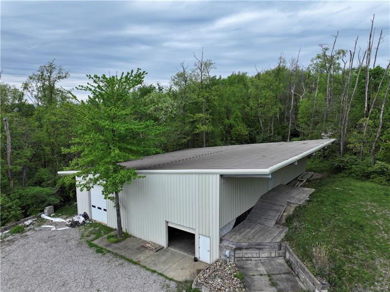 215 Hawk Hill Dr