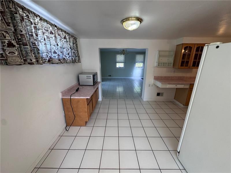 1027 Middle Rd