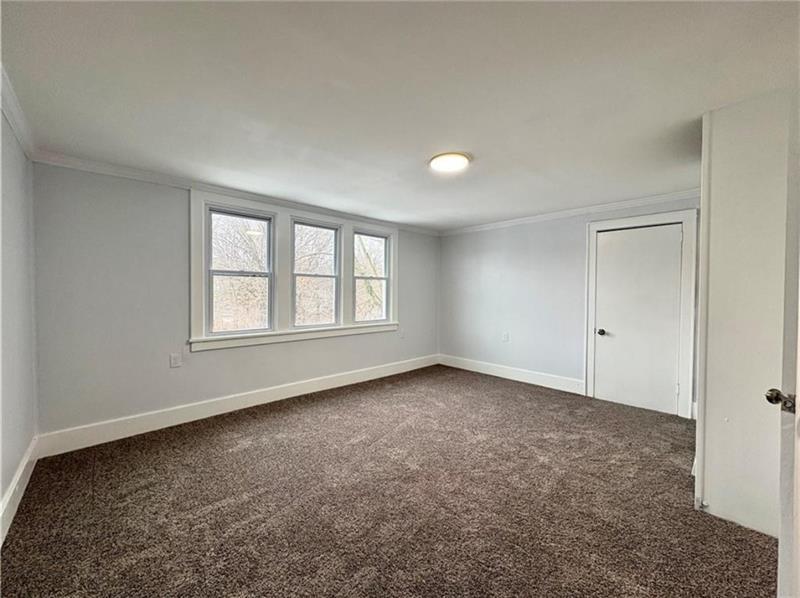 1416 Ridge Ave