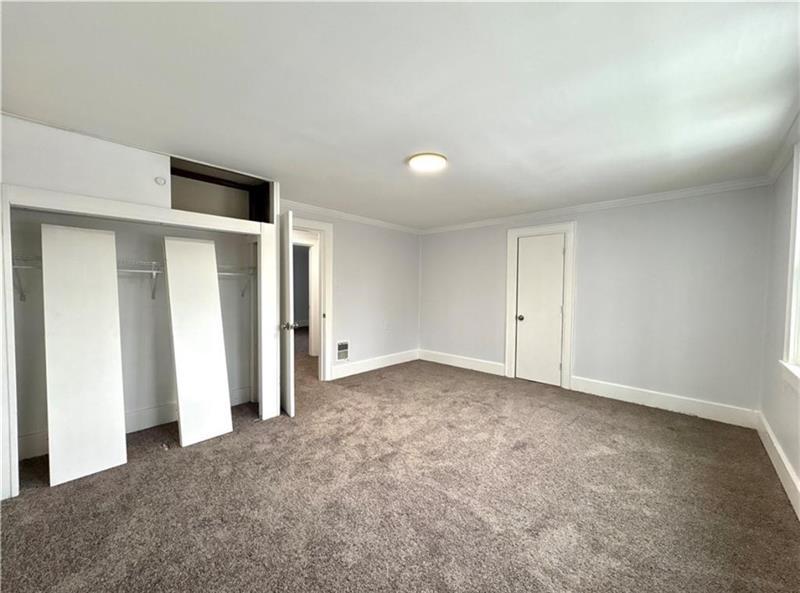 1416 Ridge Ave