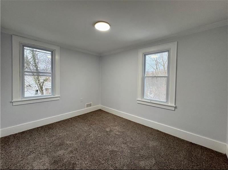 1416 Ridge Ave