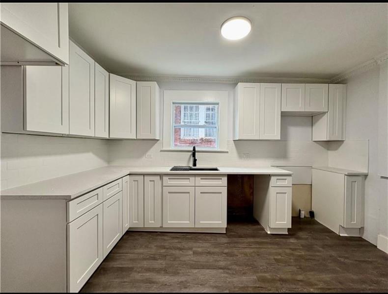 1416 Ridge Ave