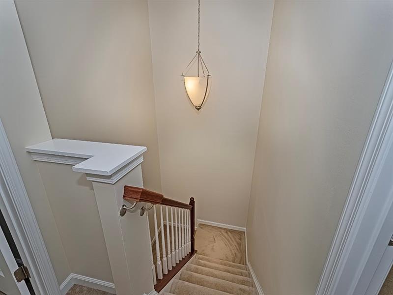 627 Edison Dr