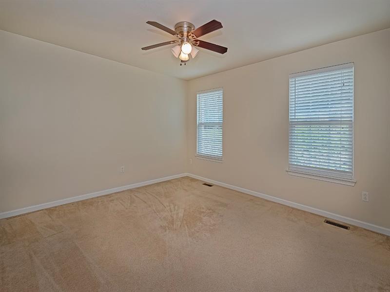 627 Edison Dr