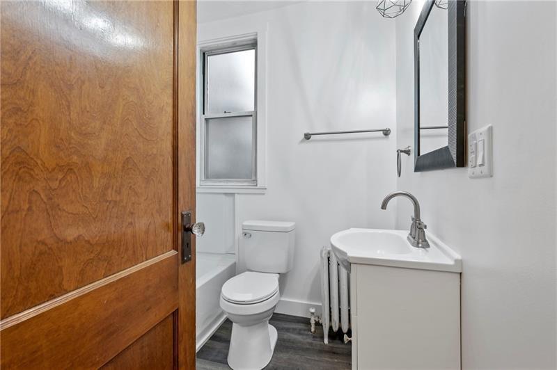 321 Center St #1