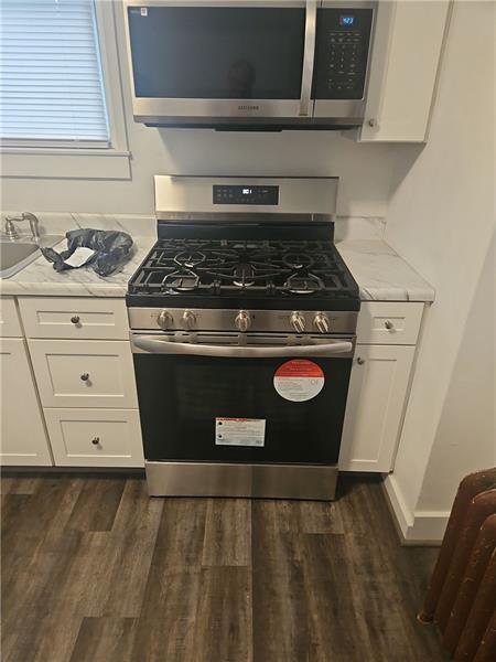321 Center St #1