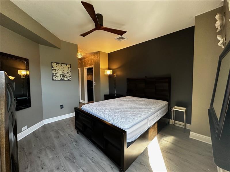 151 Fort Pitt Blvd #902