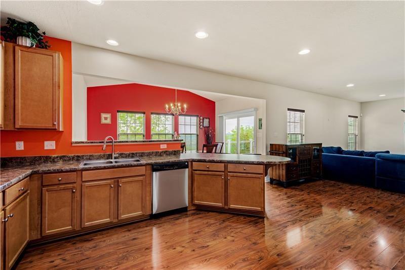 312 Sunrise Dr