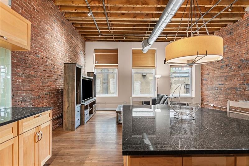 951 Liberty Ave