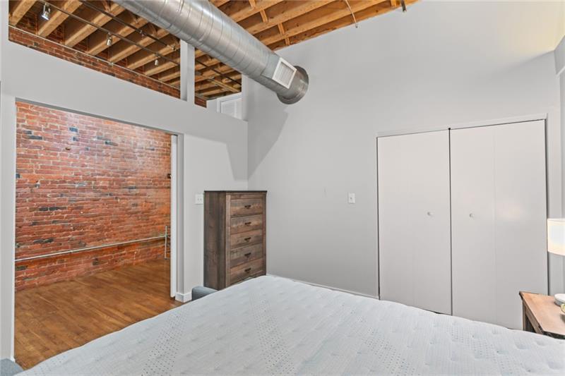 951 Liberty Ave