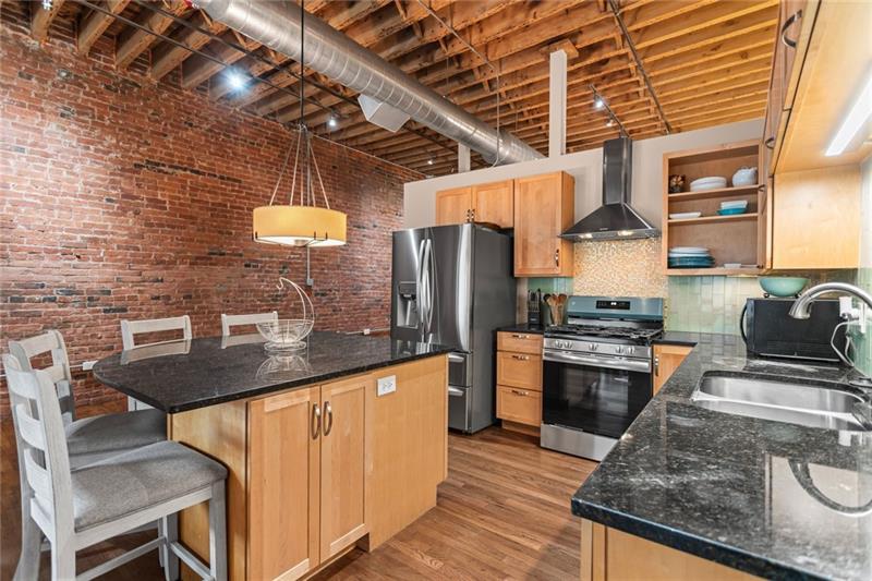 951 Liberty Ave