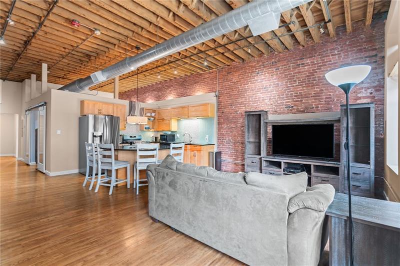 951 Liberty Ave