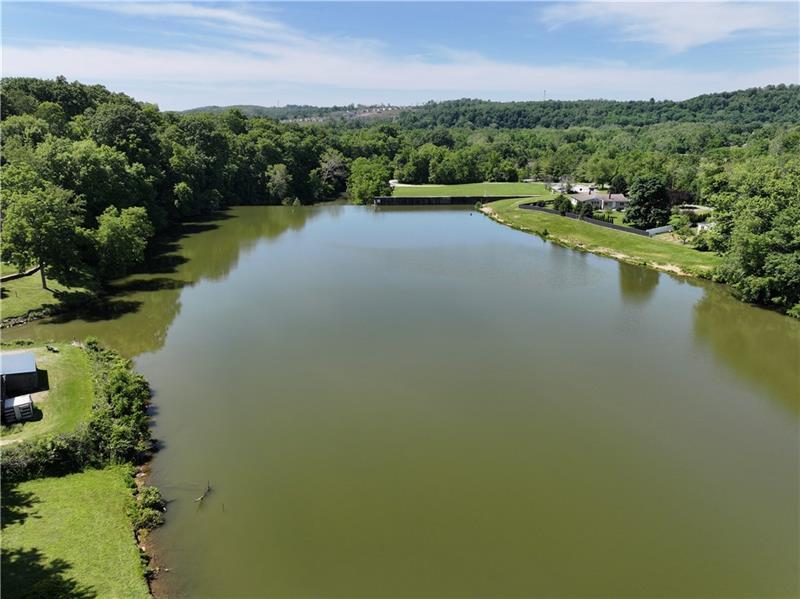 320 N Lakeside Dr