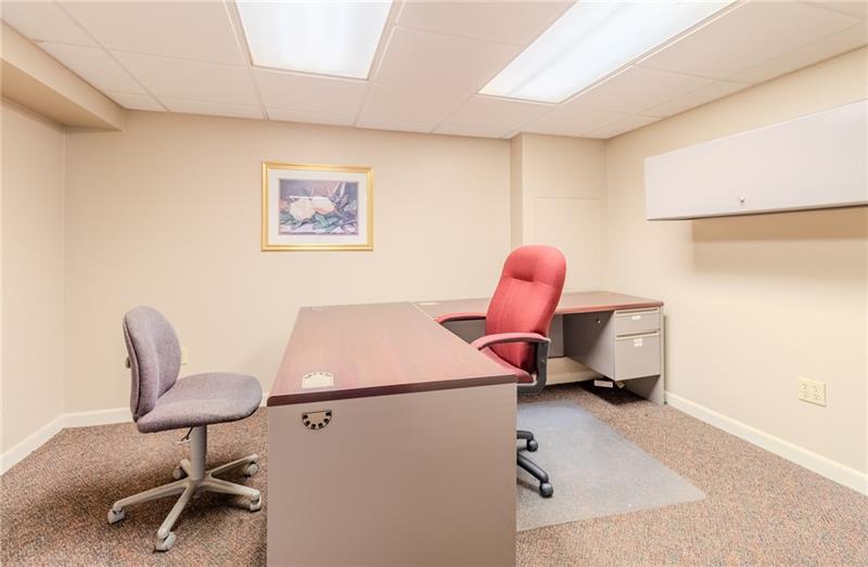 2703 Mosside Blvd (Route 48)  Photo 32