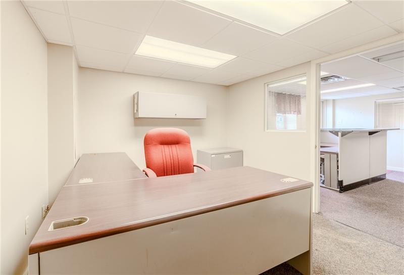2703 Mosside Blvd (Route 48)  Photo 33