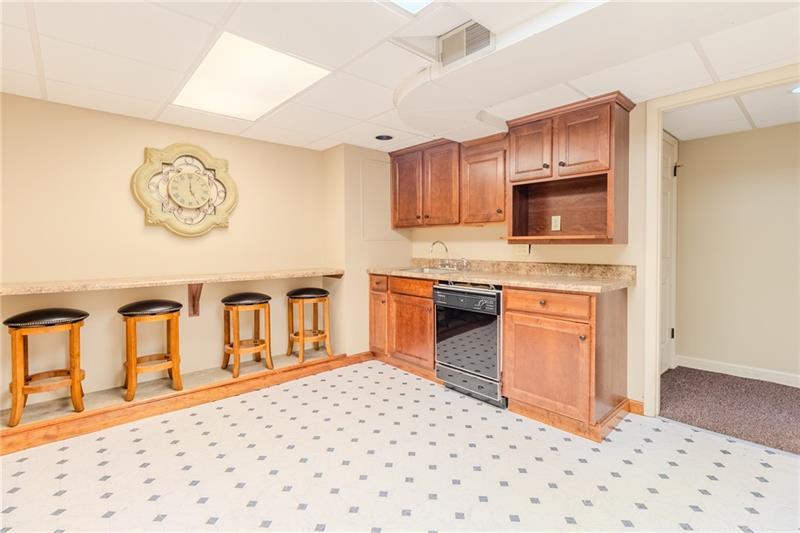2703 Mosside Blvd (Route 48)  Photo 34