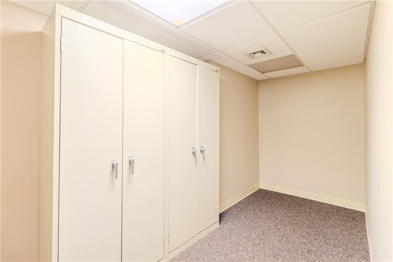 2703 Mosside Blvd (Route 48)  Photo 43