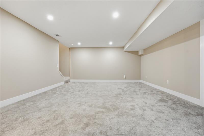 102 Bristlecone Court