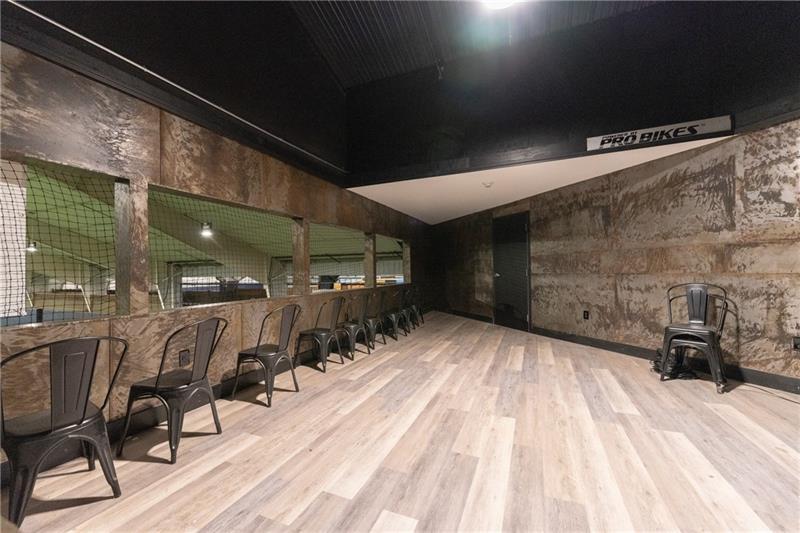 1 Racquet Ln (Restaurant) Photo 12