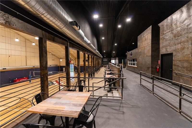1 Racquet Ln (Restaurant) Photo 14