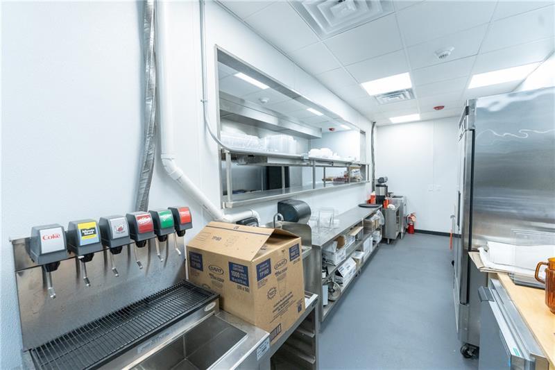1 Racquet Ln (Restaurant) Photo 17