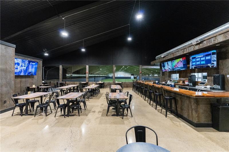 1 Racquet Ln (Restaurant) Photo 2