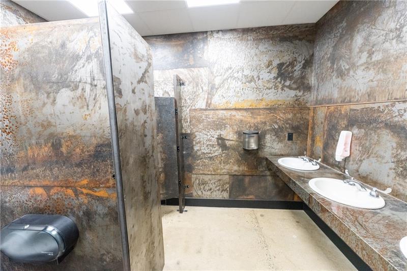 1 Racquet Ln (Restaurant) Photo 27