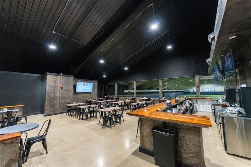1 Racquet Ln (Restaurant) Photo 3