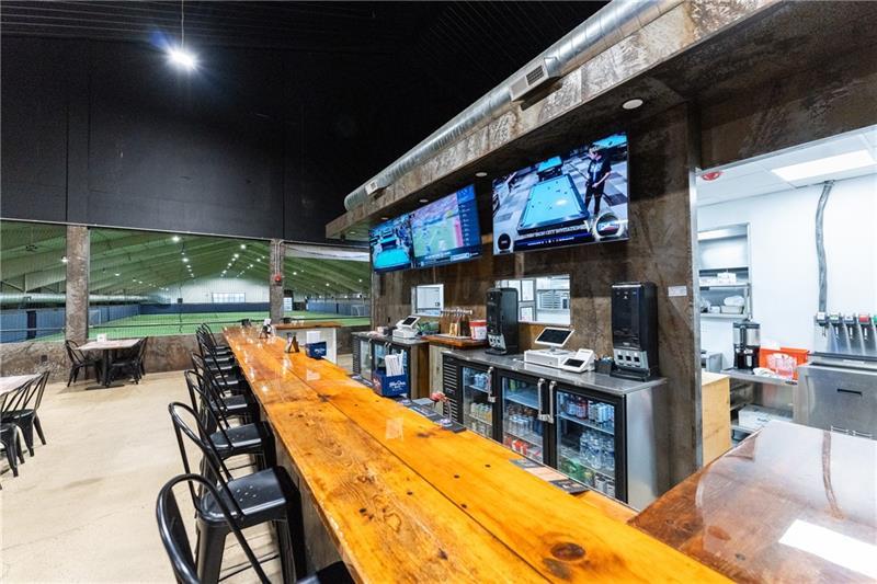 1 Racquet Ln (Restaurant) Photo 5