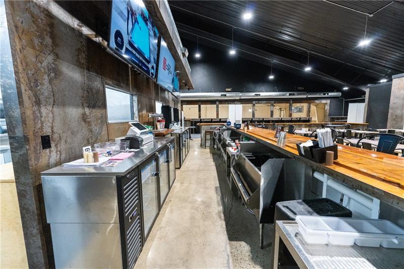 1 Racquet Ln (Restaurant) Photo 7