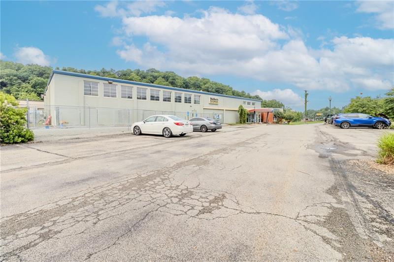 4603 William Penn Highway Suite 100  Photo 2