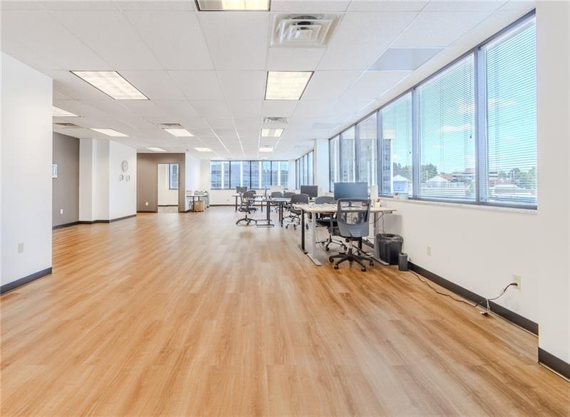 400 Penn Center Blvd Suite 305  Photo 10