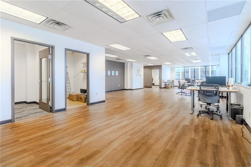 400 Penn Center Blvd Suite 305  Photo 11