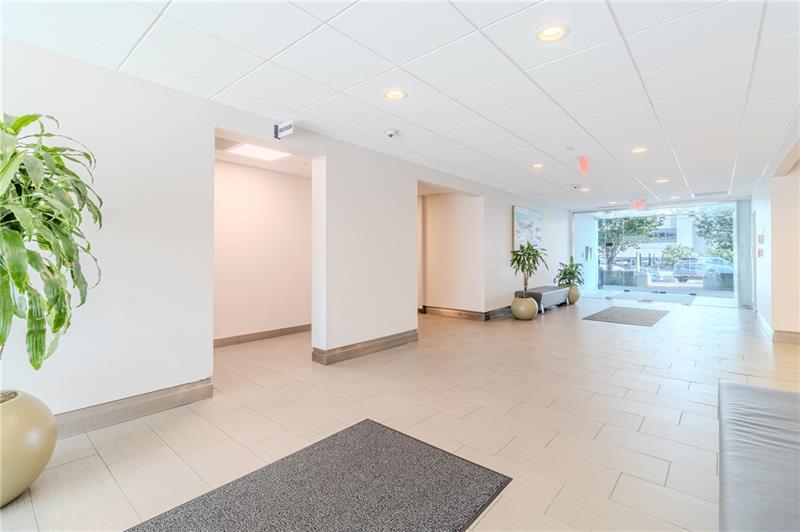 400 Penn Center Blvd Suite 305  Photo 31