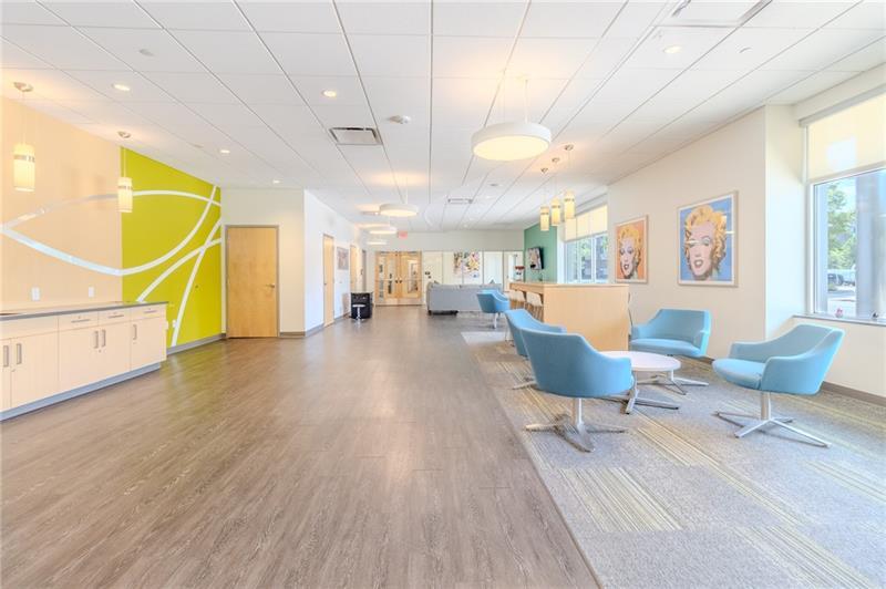 400 Penn Center Blvd Suite 305  Photo 38