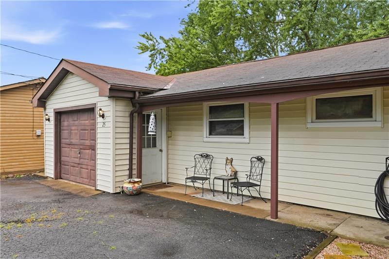 25 Dover Dr