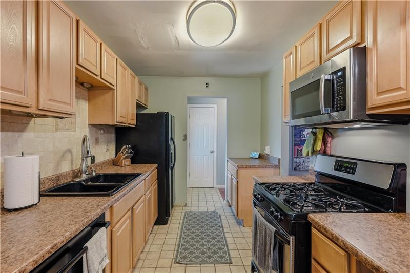25 Dover Dr
