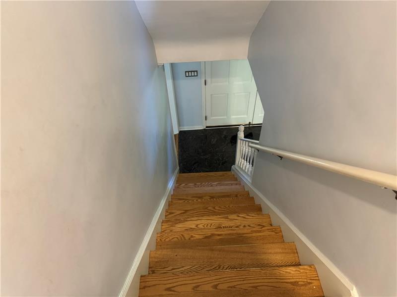209 Grandview Dr