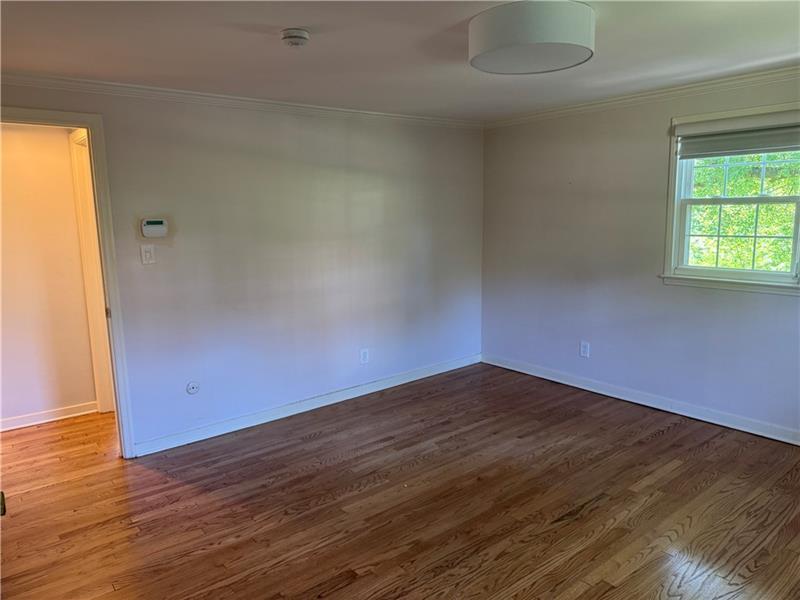 209 Grandview Dr