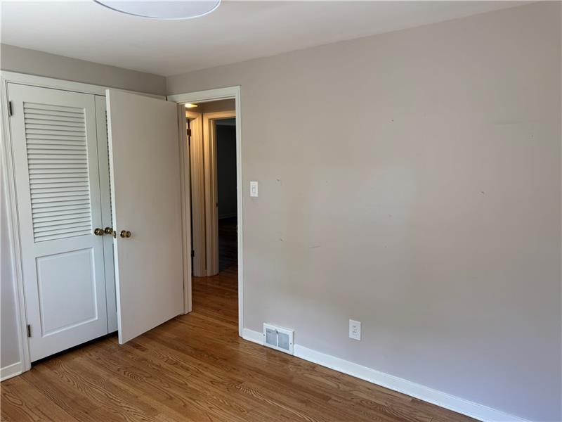 209 Grandview Dr