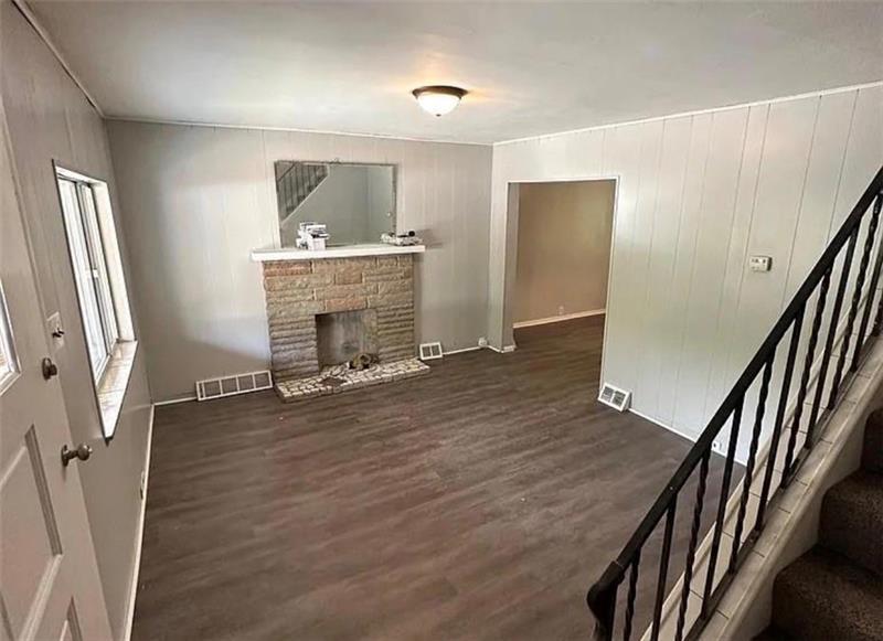 811 Sebring Ave