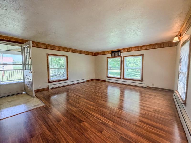 112 Heinz Rd