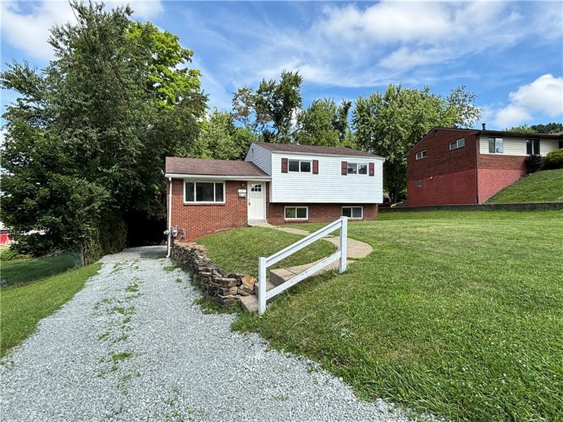 401 Cyra Dr