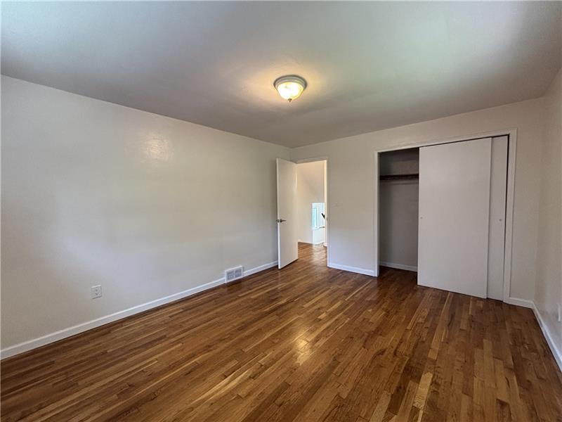 401 Cyra Dr