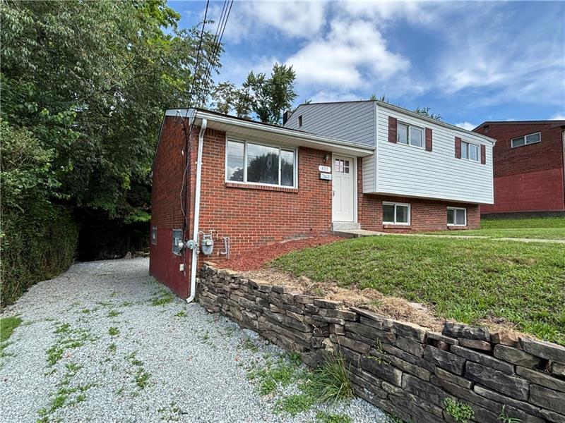 401 Cyra Dr