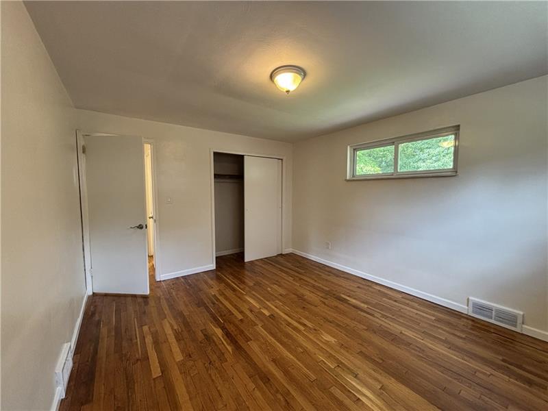 401 Cyra Dr