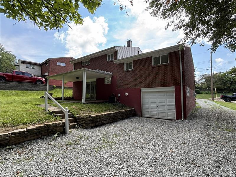 401 Cyra Dr